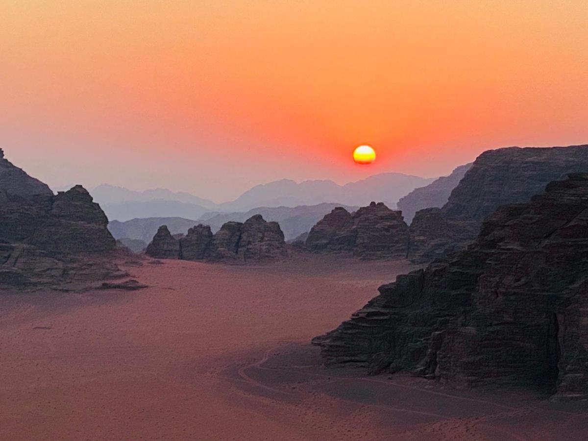 Golden Day Hotell Wadi Rum Eksteriør bilde