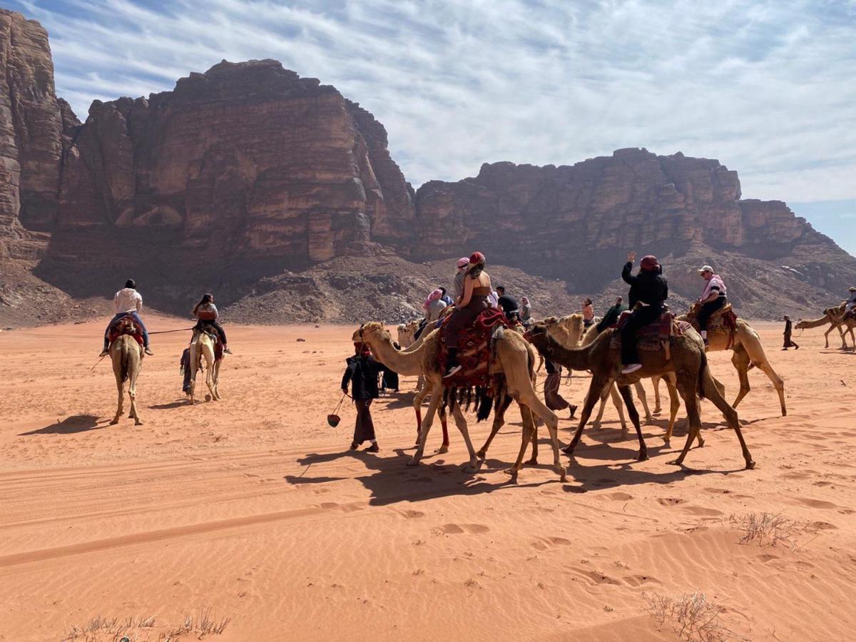 Golden Day Hotell Wadi Rum Eksteriør bilde