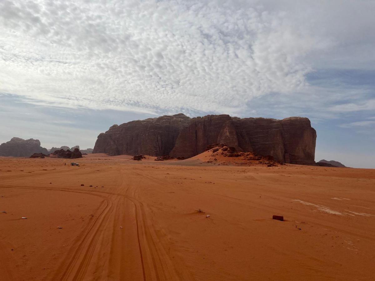 Golden Day Hotell Wadi Rum Eksteriør bilde