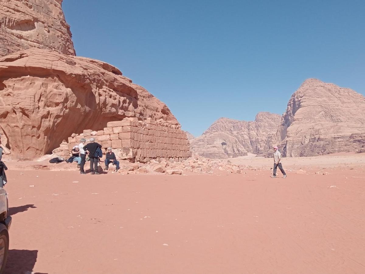 Golden Day Hotell Wadi Rum Eksteriør bilde